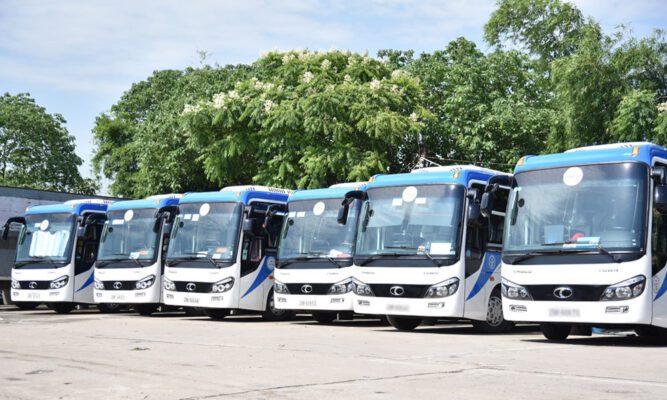Bảng giá Thuê Xe Du Lịch 29 - 35 Chỗ Tại Hà Nội Giá Tốt Nhất